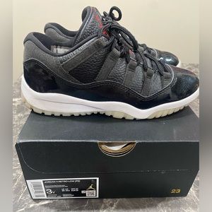 Jordan 11 Retro Low- Little Kids Size 3Y (Used)